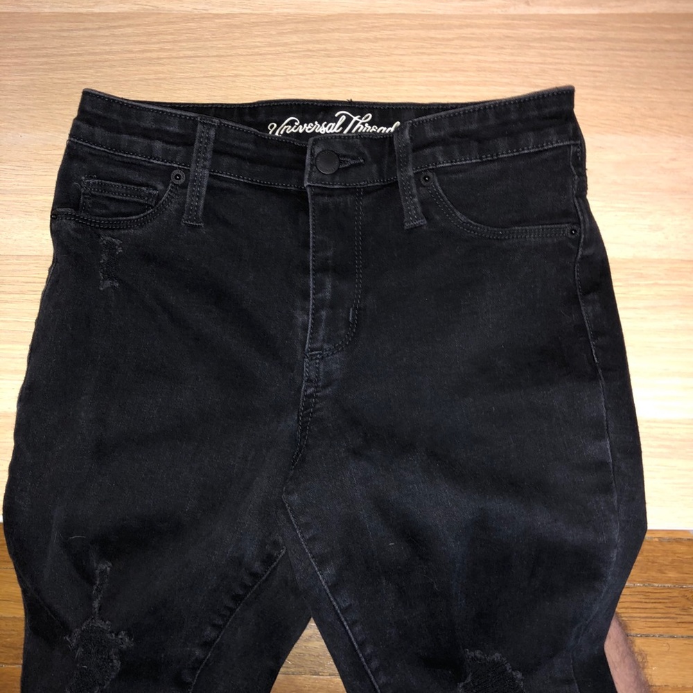 Universal Thread Jeans - Picture 3 of 6